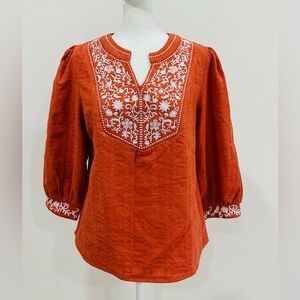 Noracora Size S Pullover V Neck‎ Blouse/ Tunic with White Floral Embroidery